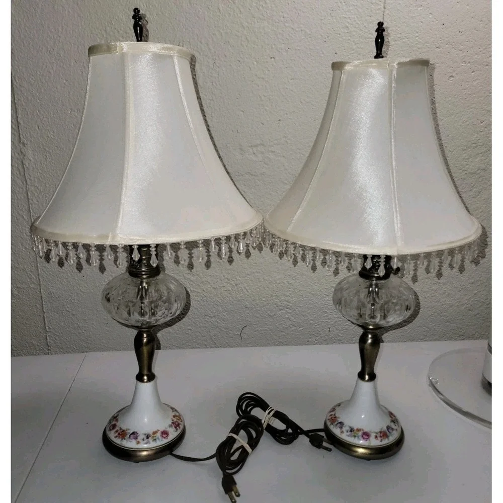Antique Crystal English Oil‎ Lamp Porcelain Boudoir Vanity Nightstand Pair